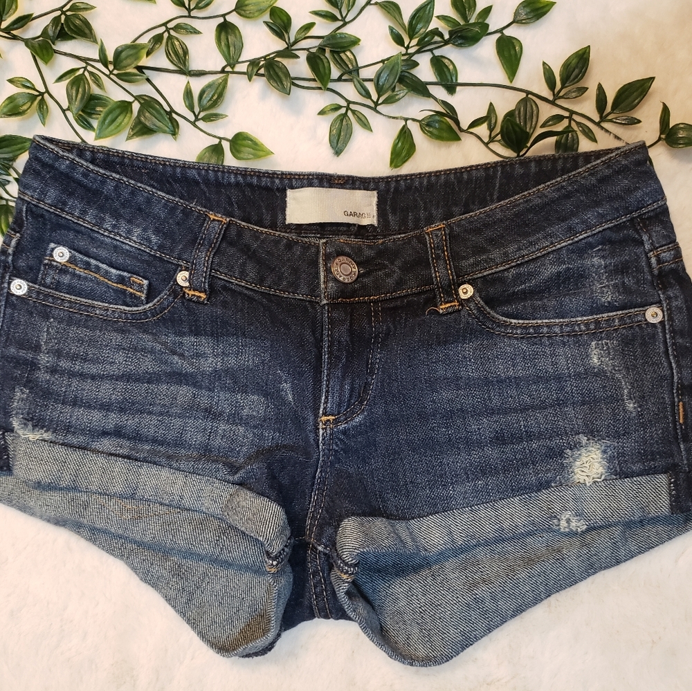 Garage shorts